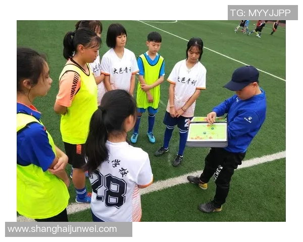 成都足球队的比赛经验探讨与成长之路分析